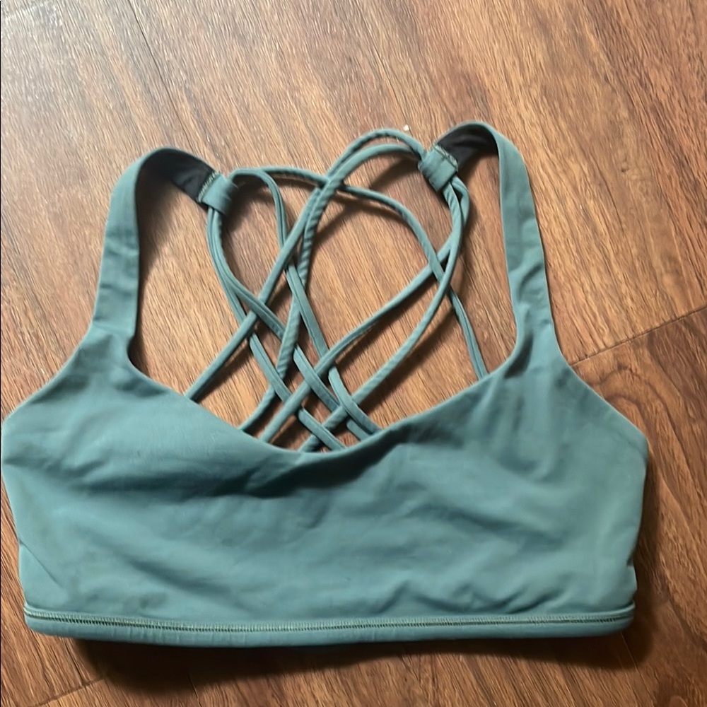 Lululemon Free To Be Sports Bra 8 Green Yoga Run